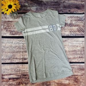 AEROPOSTALE TEE SIZE SMALL